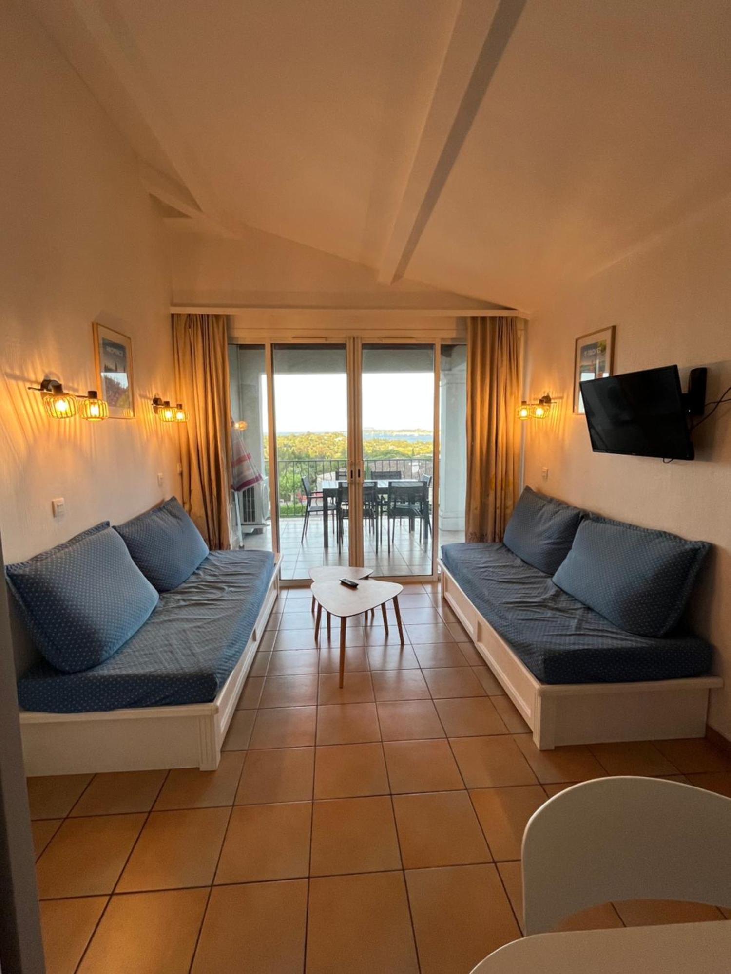 Les Restanques Du Golfe De Saint-tropez Apartment Grimaud